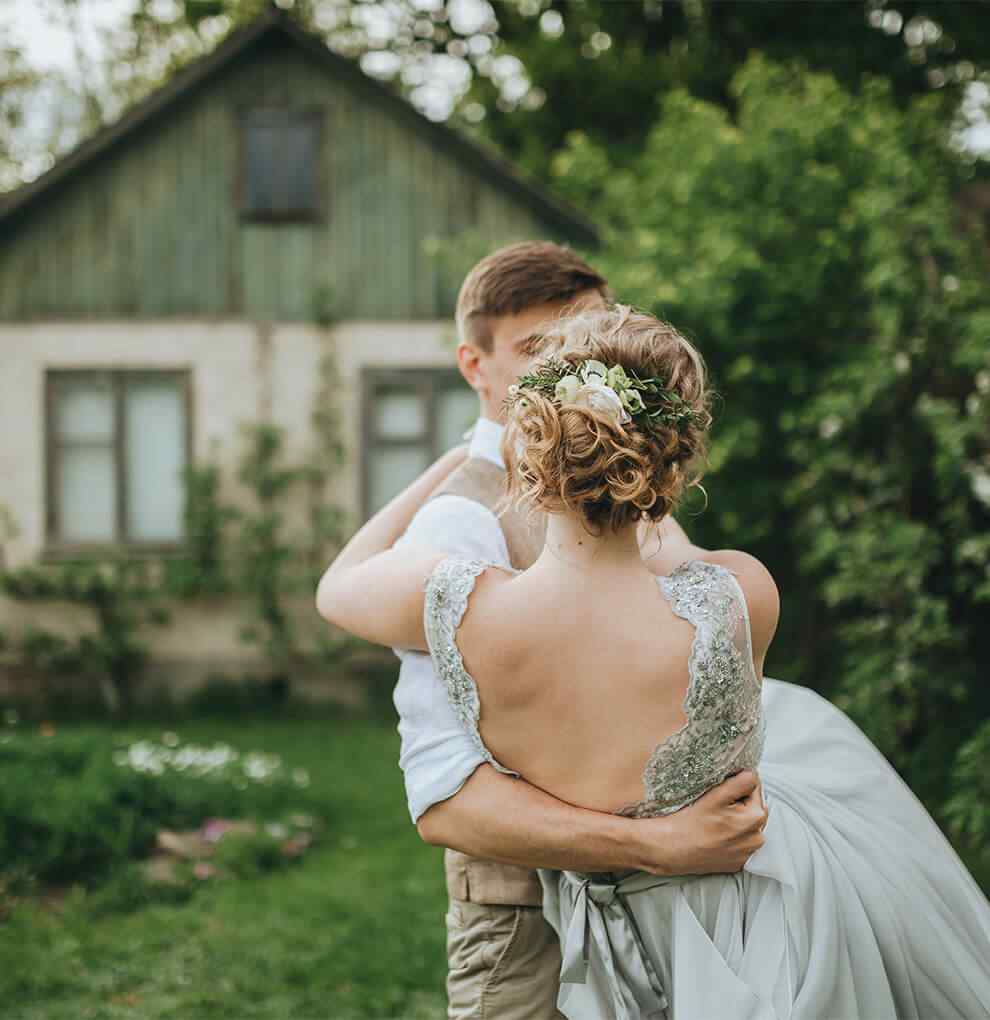 https://galeriedesfetes.com/wp-content/uploads/2020/12/about_us_image_02.jpg